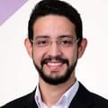 Gustavo D. S. M.