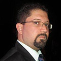 Roberto R.