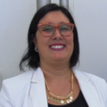 Luciana R. D. M.