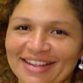 Lucélya R.