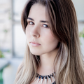 Thais D. L.