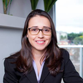 Viviane C.