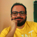 César B.