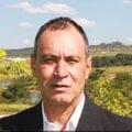 Jurandyr L.