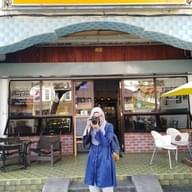 Freelancer SITI U. H. H.