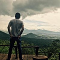 Estuardo M.
