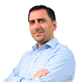 Víctor A.