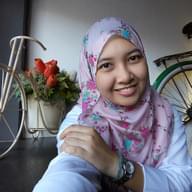 Freelancer Nadia F. M. Y.