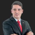 Vinicius B.