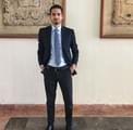Mauricio M. D. L. C.