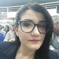 Taís M.