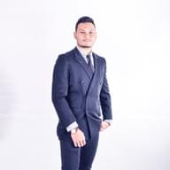 Freelancer Adam M.